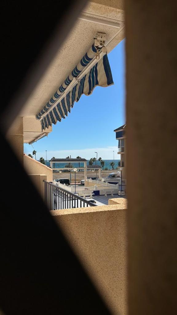 Playa De Los Naufragos Cozy Apartment With Pool Torrevieja Esterno foto